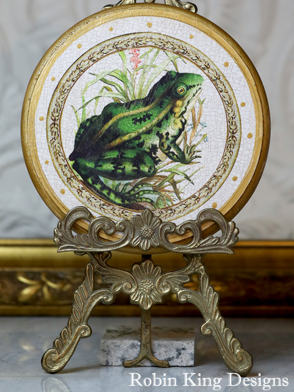 Frog Plaque on Ivory